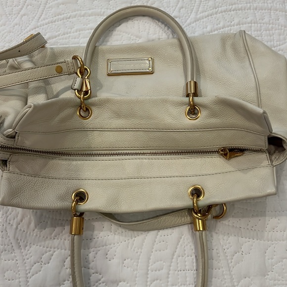 Marc By Marc Jacobs White/Bone Leather Tote - Picture 5 of 11